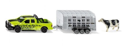 Siku RAM 1500 met veewagen en koe