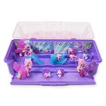 Spin Master Hatchimals Colleggtibles Family Carton Unicorn Family