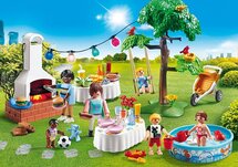 City Life: Familiefeest met barbecue (9272)